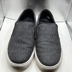 Pre-owned Michael Kors Black and White Slip-On Loafers